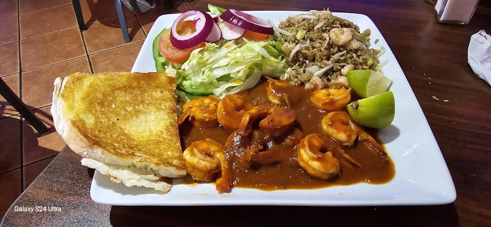 Camarones a La Diabla